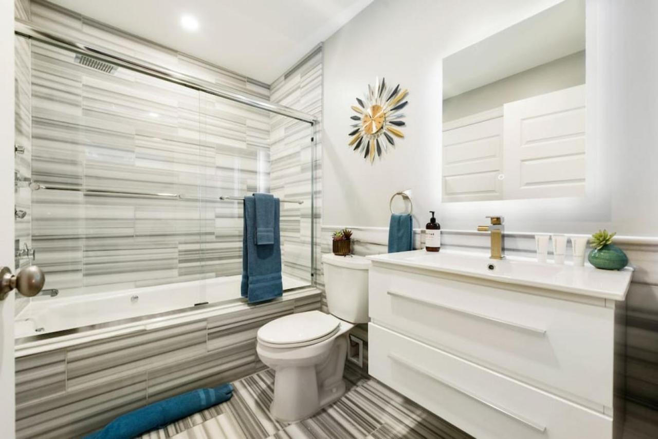 Hostwise Stays - The Washington At Chatham - Free Parking, Private Gym, Skyline Views! Pittsburgh Esterno foto