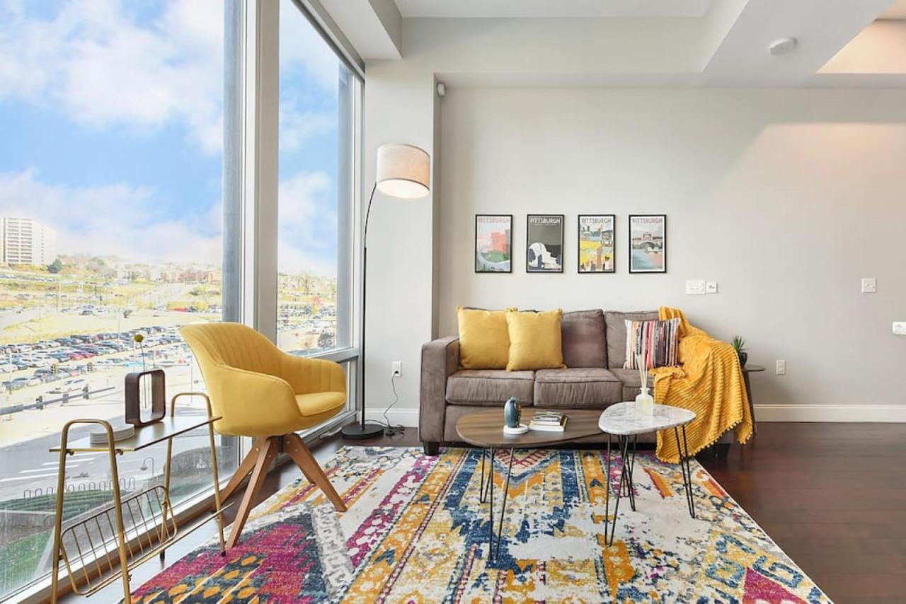 Hostwise Stays - The Washington At Chatham - Free Parking, Private Gym, Skyline Views! Pittsburgh Esterno foto